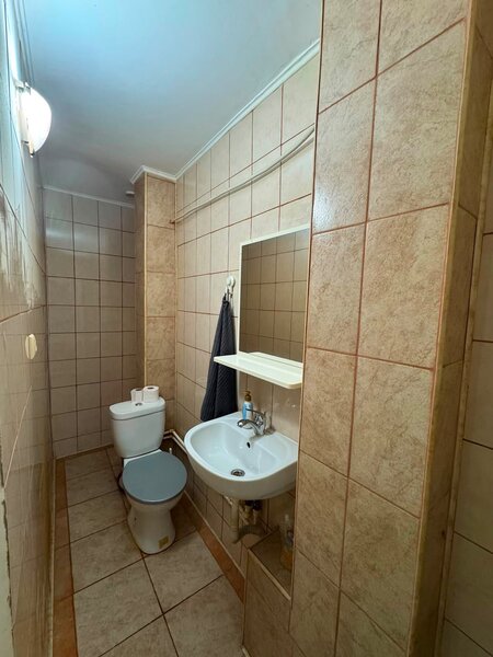 Titan, C. Georgian apartament 3 camere de vanzare 2 bai centrala proprie